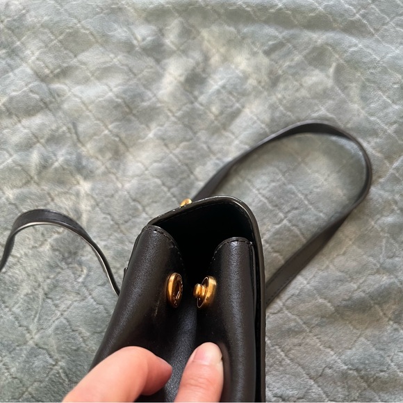 Y2K Michael Kors Black and Gold Backpack with Adjustable‎ Straps genuine leather - Picture 3 of 6